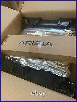 NEW Arista DCS-7050QX-32s-r 32-Pt QSFP+ 4x SFP+ Switch R-F Airflow Dual AC RAILS