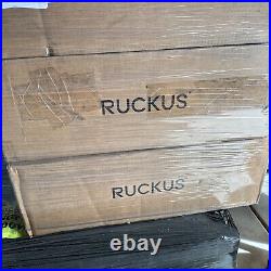 Ruckus ICX7650-48ZP-E2 Switch 48-Ports PoE+, 1x PSU L3 CommScope 24XMG Giga